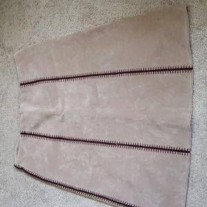Hot sauce faux suade skirt size medium but tag is too worn to read